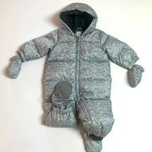 Baby gap, 12-18 months, gray.